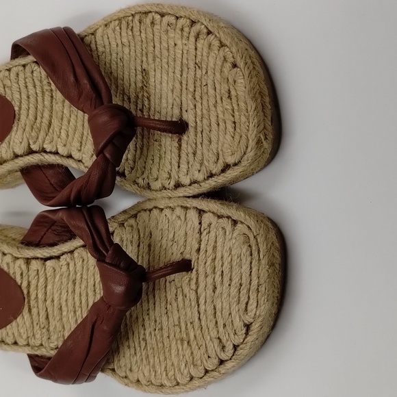 Yellow Box HTF rope woven sandals size 6.5 brown 1" heel - Picture 9 of 10